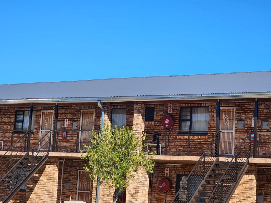 1 Bedroom Property for Sale in Rhodesdene Northern Cape